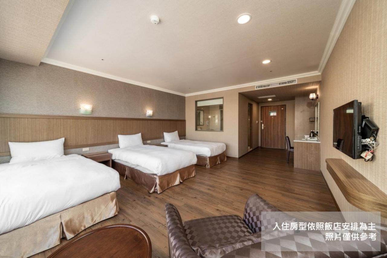 Fish Hotel-Pingtung Екстер'єр фото