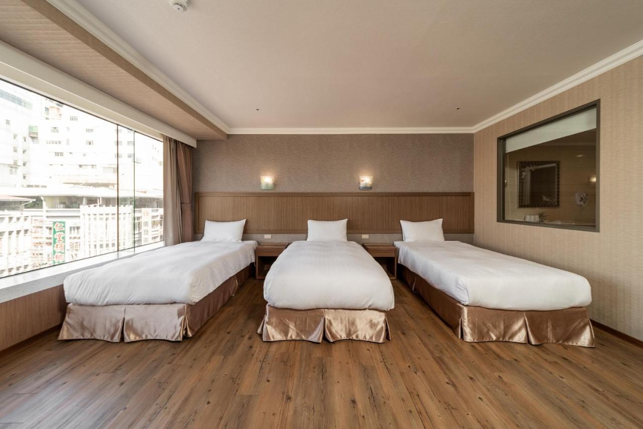 Fish Hotel-Pingtung Екстер'єр фото
