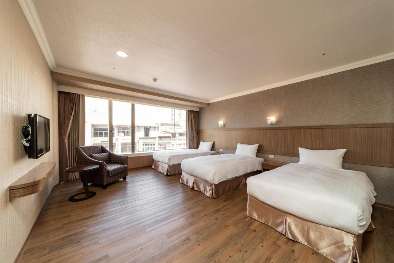 Fish Hotel-Pingtung Екстер'єр фото